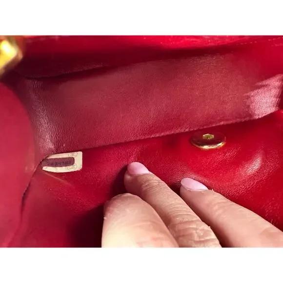 Vintage Red Chanel Lambskin Leather Small Single Flap with 24k gold-plated HW - Picture 5 of 15